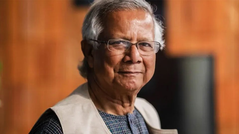 ড. ইউনূসের পদত্যাগ নিয়ে দোলাচলে দেশ,আজ হতে পারে গুরুত্বপূর্ণ বৈঠক
